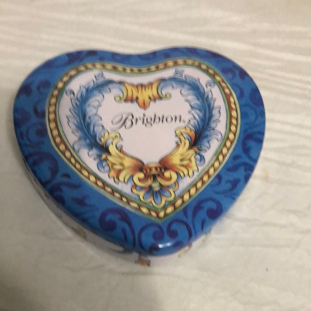 Brighton Heart-Shaped Tin Box